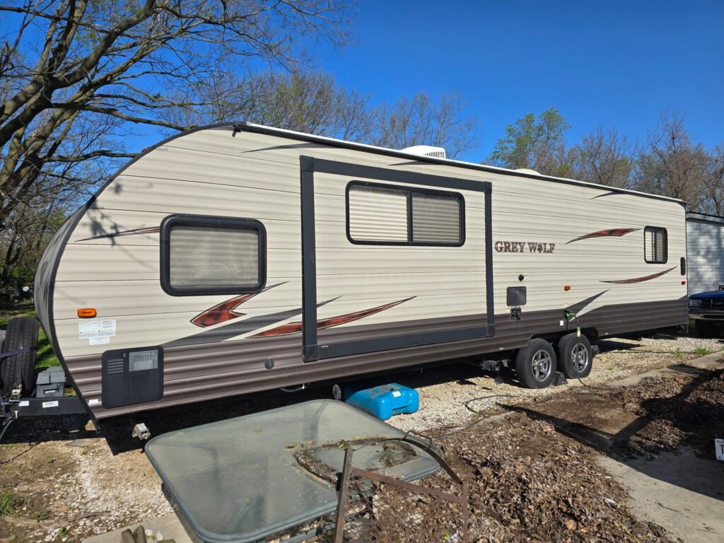Camper & RV Washing