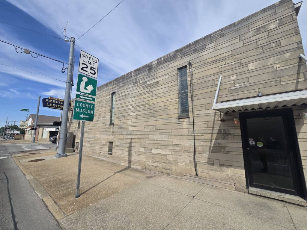 Commercial Building Pressure Washing
